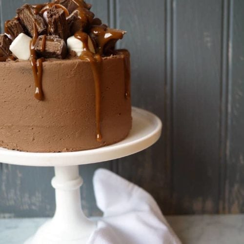 Caramel Rocky Road Cake