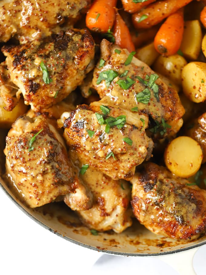 Chicken thighs with honey and mustard sauce