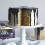 London Fog Cake - A light, layer cake infused with Earl Grey Tea syrup and sandwiched with whipped vanilla buttercream frosting. Earl Grey Tea Latte in a easy to make bake.