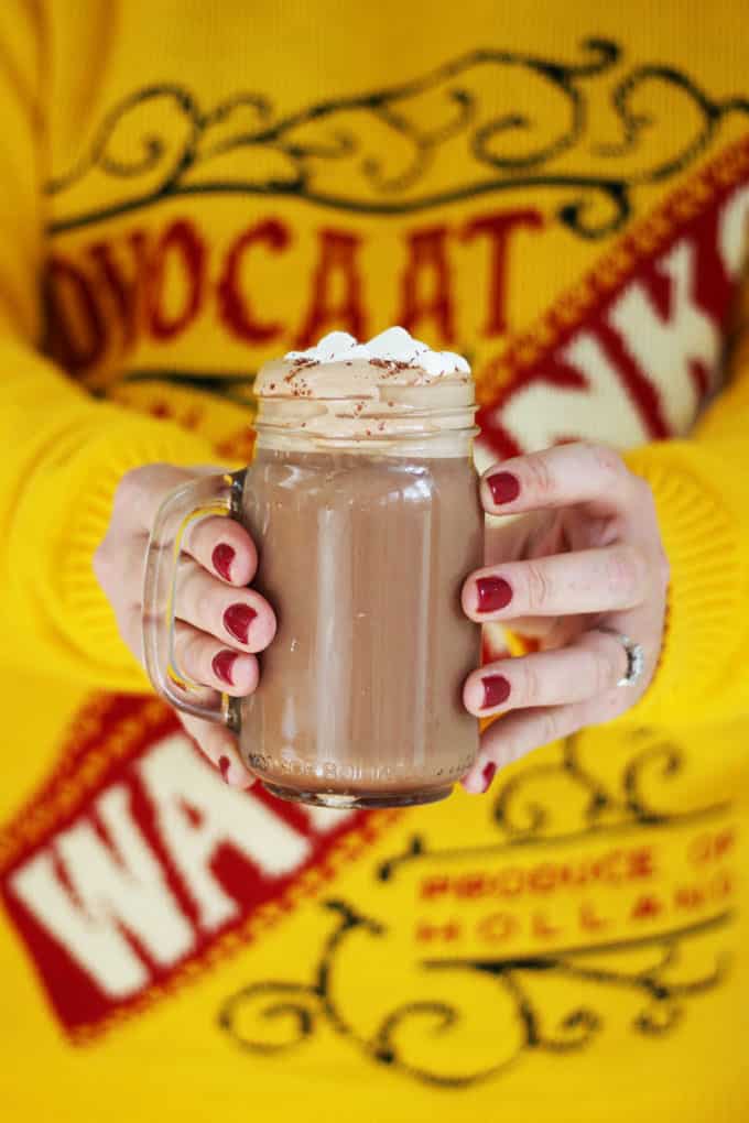 Advocaat Hot Chocolate - The classic Christmas festive drink, the snowball, but transformed into a hot chocolate cocoa drink. A delicious winter warmer cocktail.