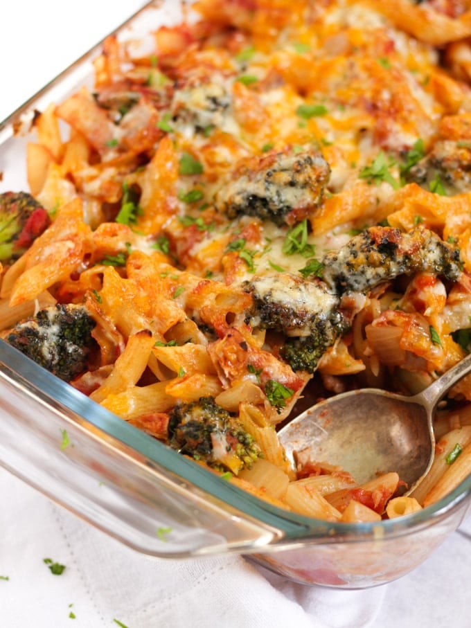 Healthy Tuna Pasta Bake Recipe with Cheesy Topping