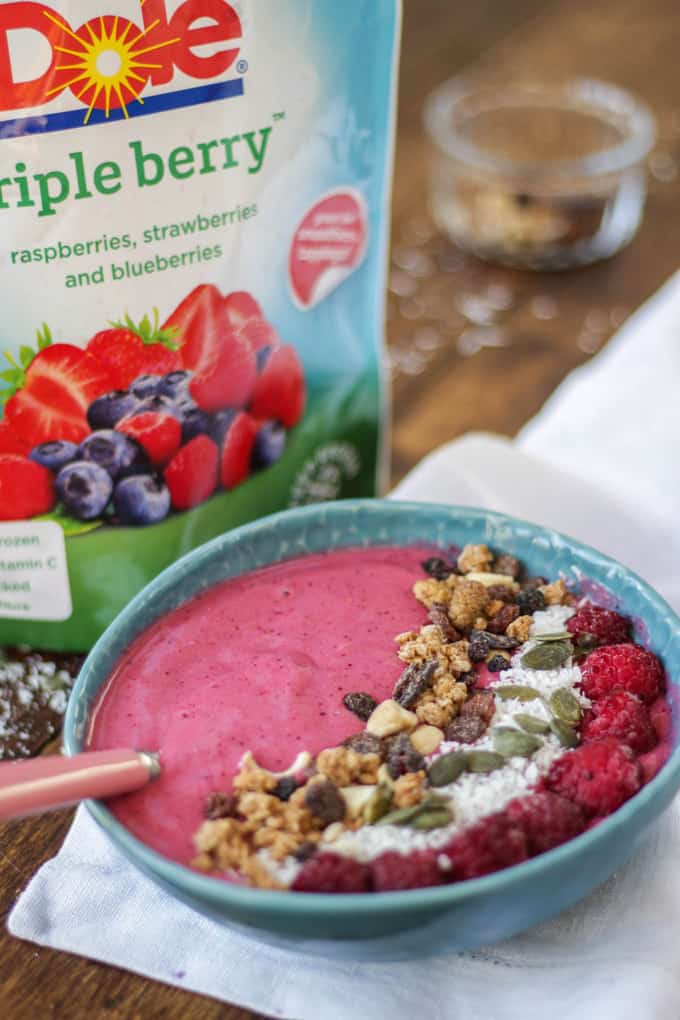 Winter Warmer Berry Smoothie Bowl