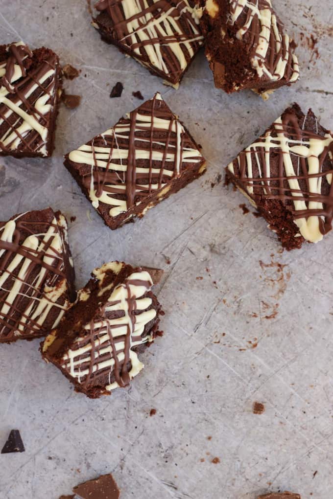 Double Chocolate Microwave Brownies - Stop what you're doing, microwave brownies are a thing and they ARE SO GOOD! They can be yours in under 30 minutes... Fudgy, chocolatey deliciousness microwaved in a flash. The perfect cake, pudding, dessert, gift or treat, these are the real deal! https://www.tamingtwins.com