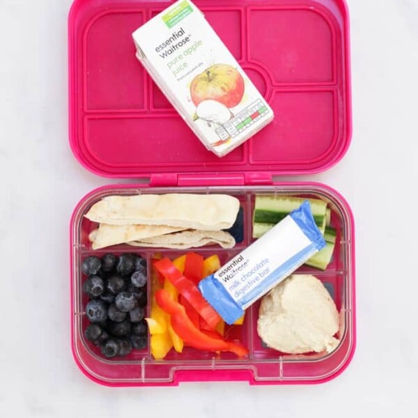 A week of no sandwich lunch boxes for kids (or grown ups!) packed in our favourite YumBoxes.