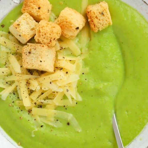 Broccoli and cauliflower soup with cheddar cheese and croutons