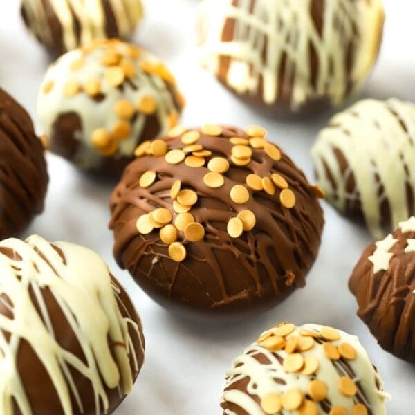 Hot chocolate bombs with milk chocolate