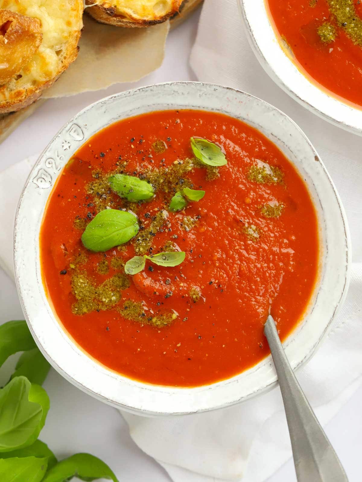 Fresh Tomato Soup with Basil with Tomato Puree