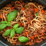 slow cooker bolognese recipe with added spaghetti