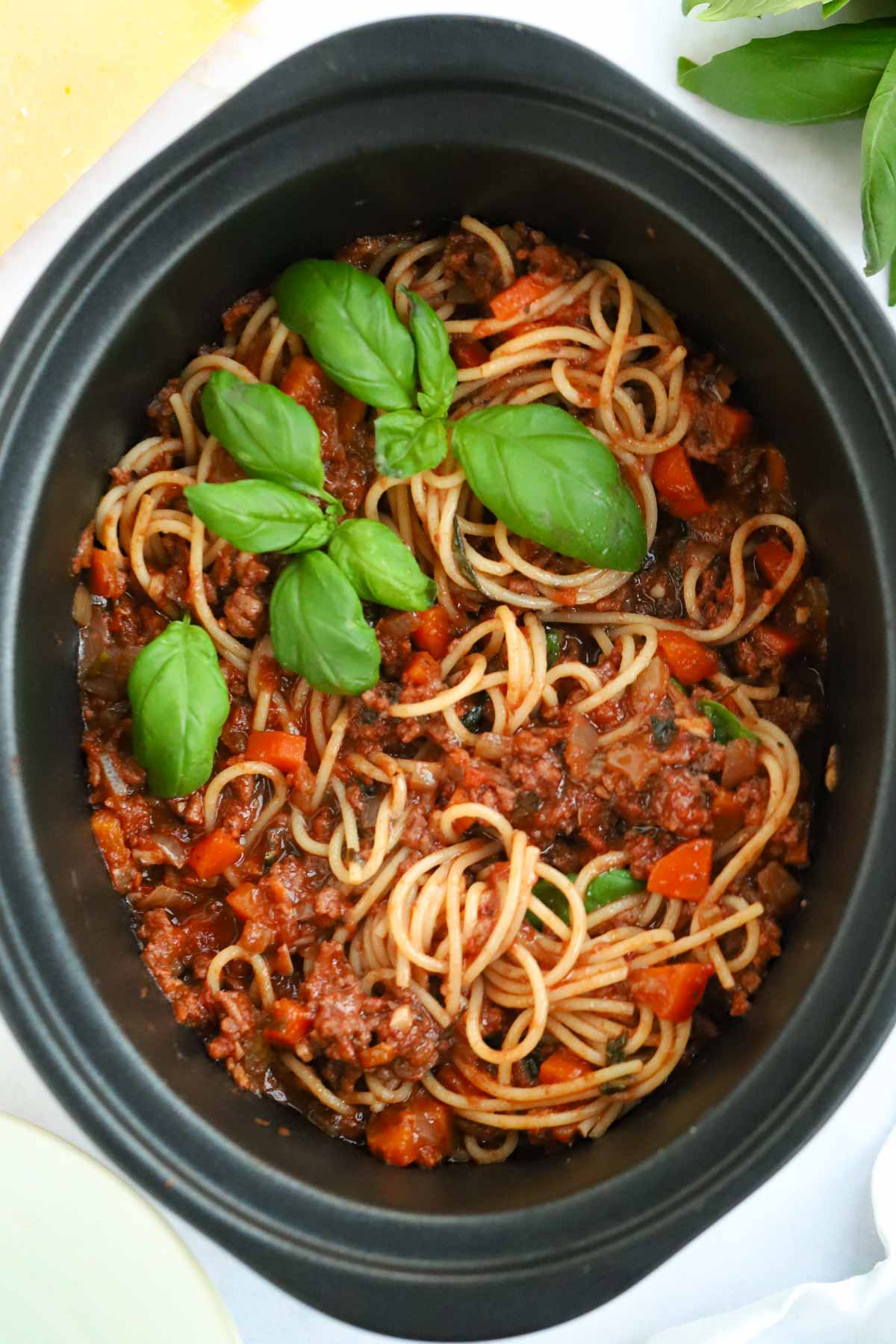 Slow Cooker Bolognese {No Browning Recipe!}