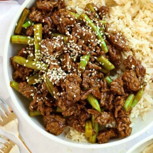 Sticky stir fry with beef mince, green beans and rice