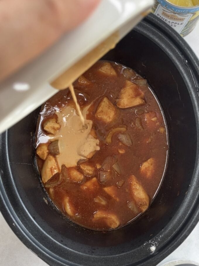 Slow Cooker Sweet and Sour Chicken recipe method step 3.