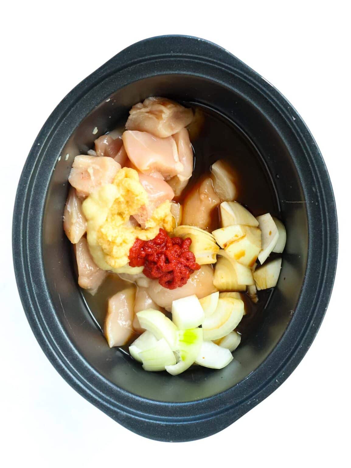 Sweet and Sour Chicken {Slow Cooker Fakeaways}