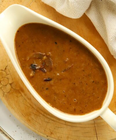 Homemade gravy that outlines how to make red onion gravy recipe.