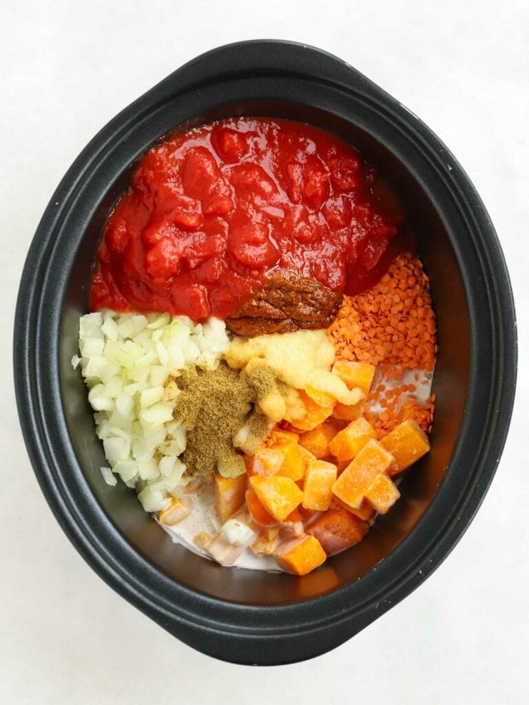 Red Lentil Dahl {Slow Cooker Fakeaways}