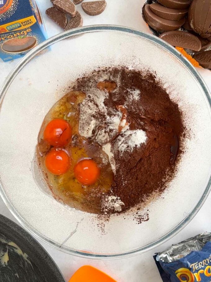 How to make Slow Cooker Chocolate Orange Pudding. Step 1.