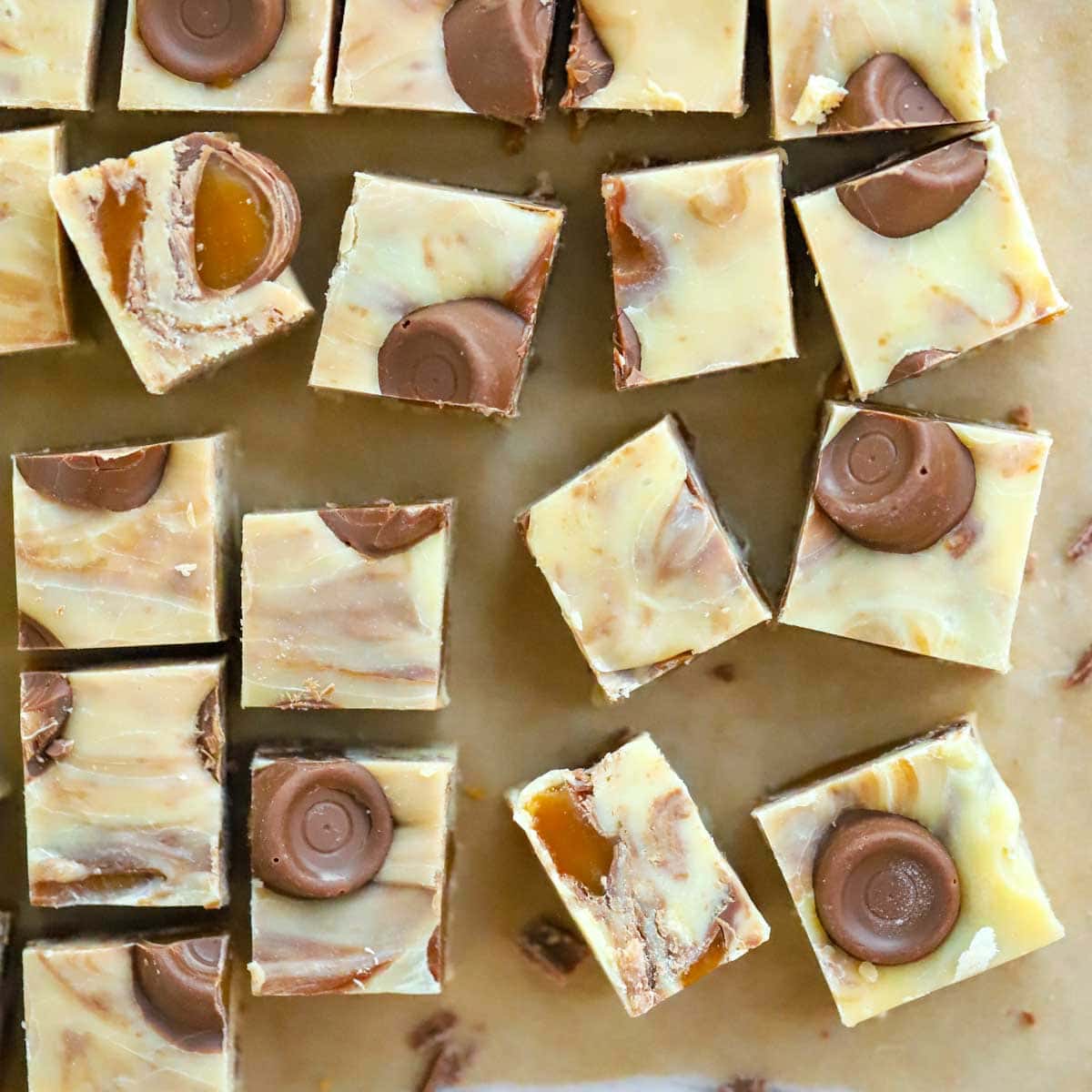 Rolo Fudge {No Bake}