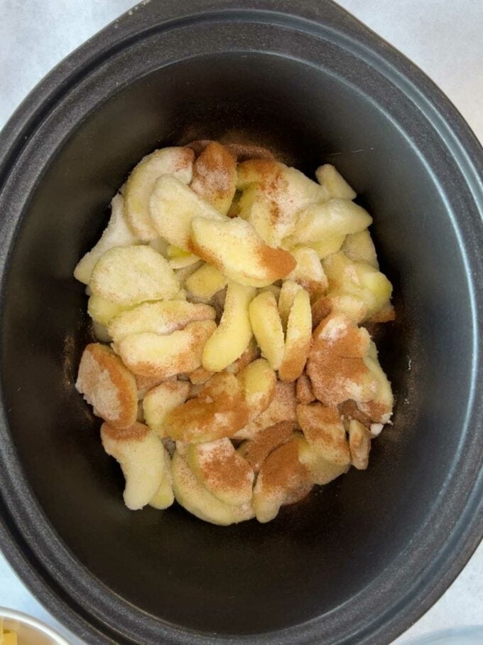 slow cooker apple crumble recipe