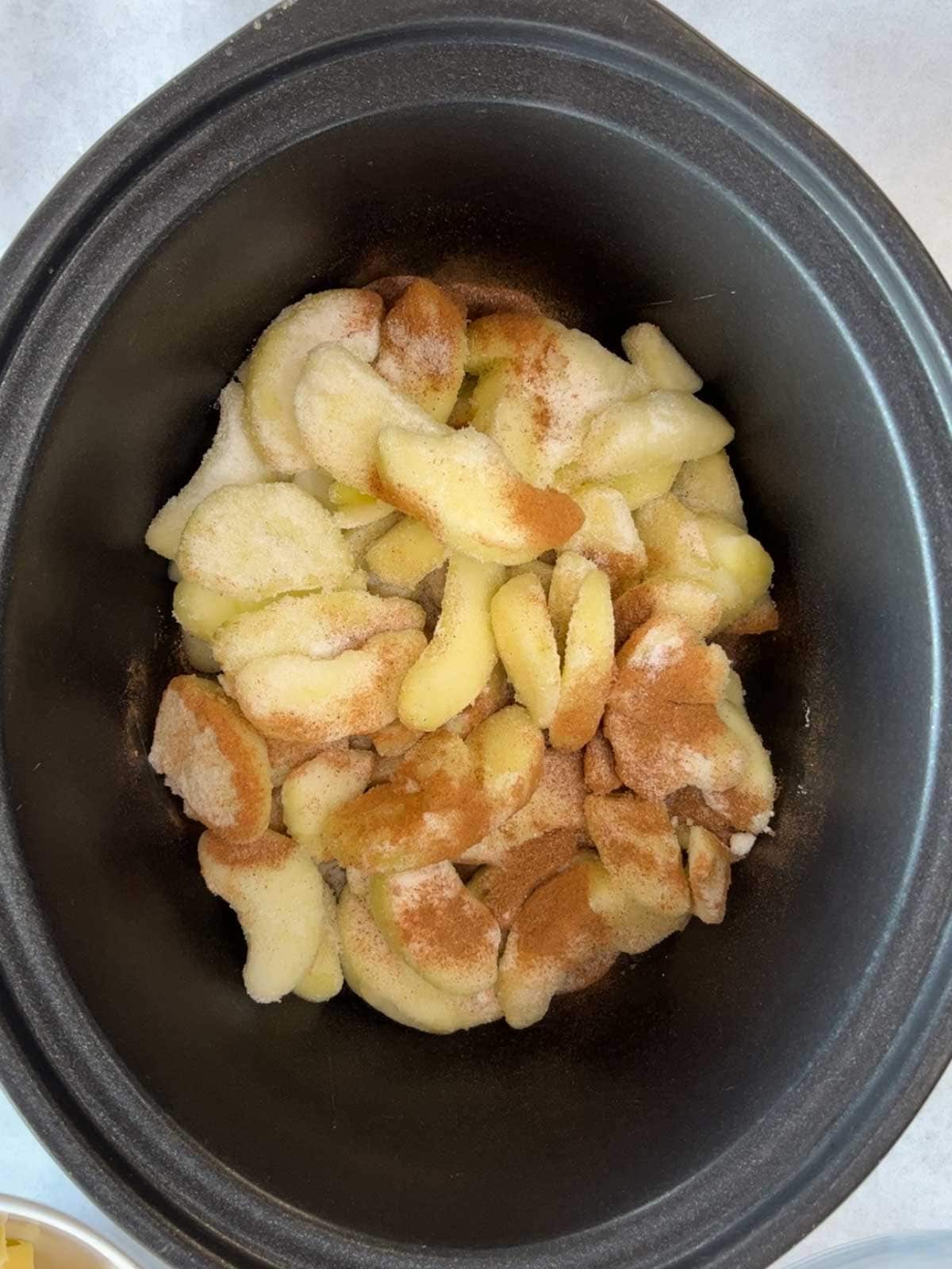 Slow Cooker Apple Crumble
