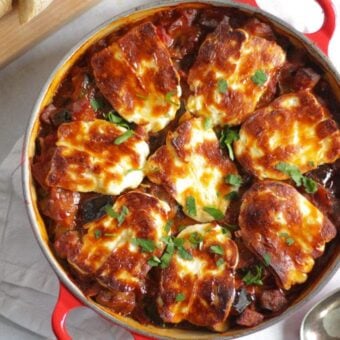 A large pot filled with cooked halloumi bake recipe.
