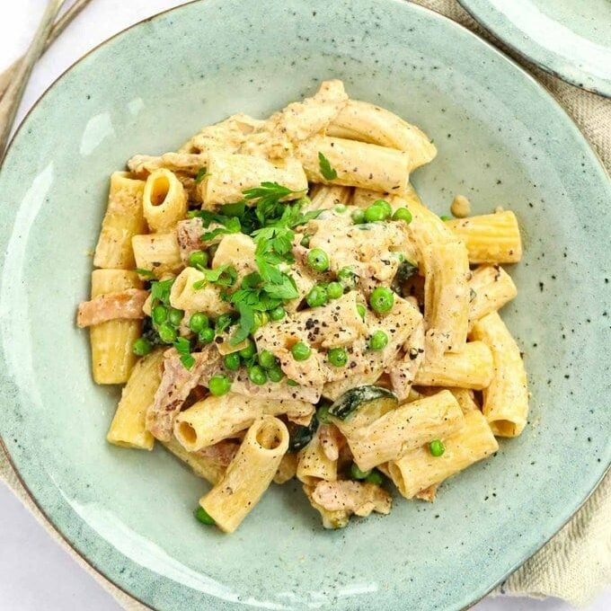Cream Cheese Pasta - 10 Minute Meal!