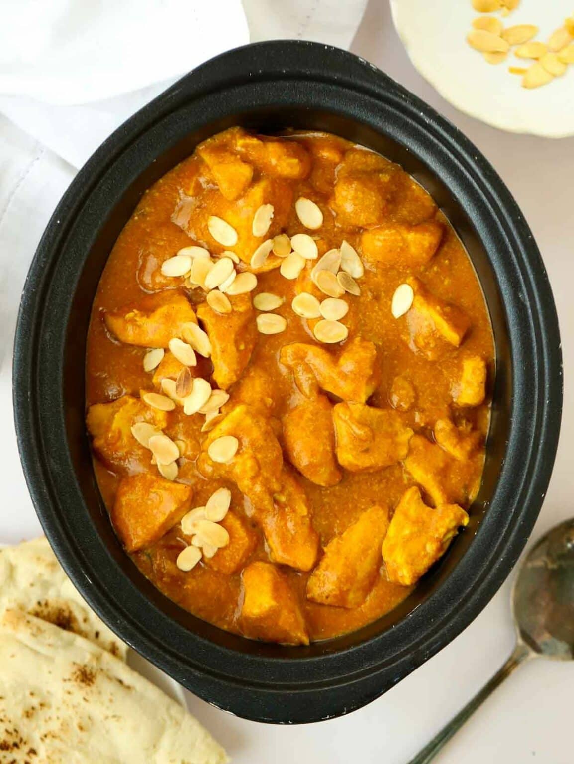 Slow Cooker Chicken Korma {Easy Recipe}