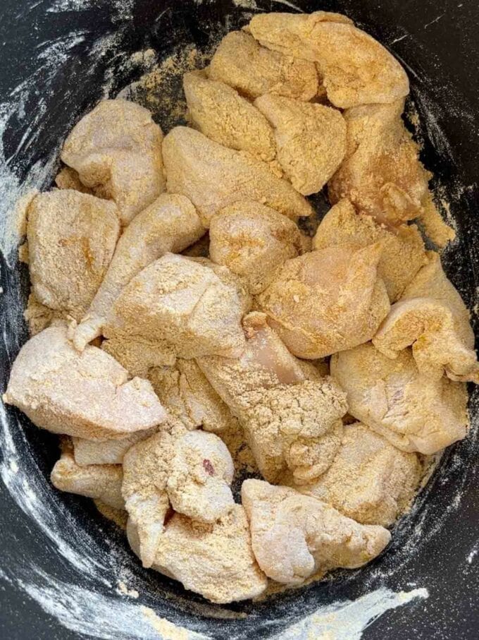 How to make Chicken Korma in the slow cooker. Step 2.