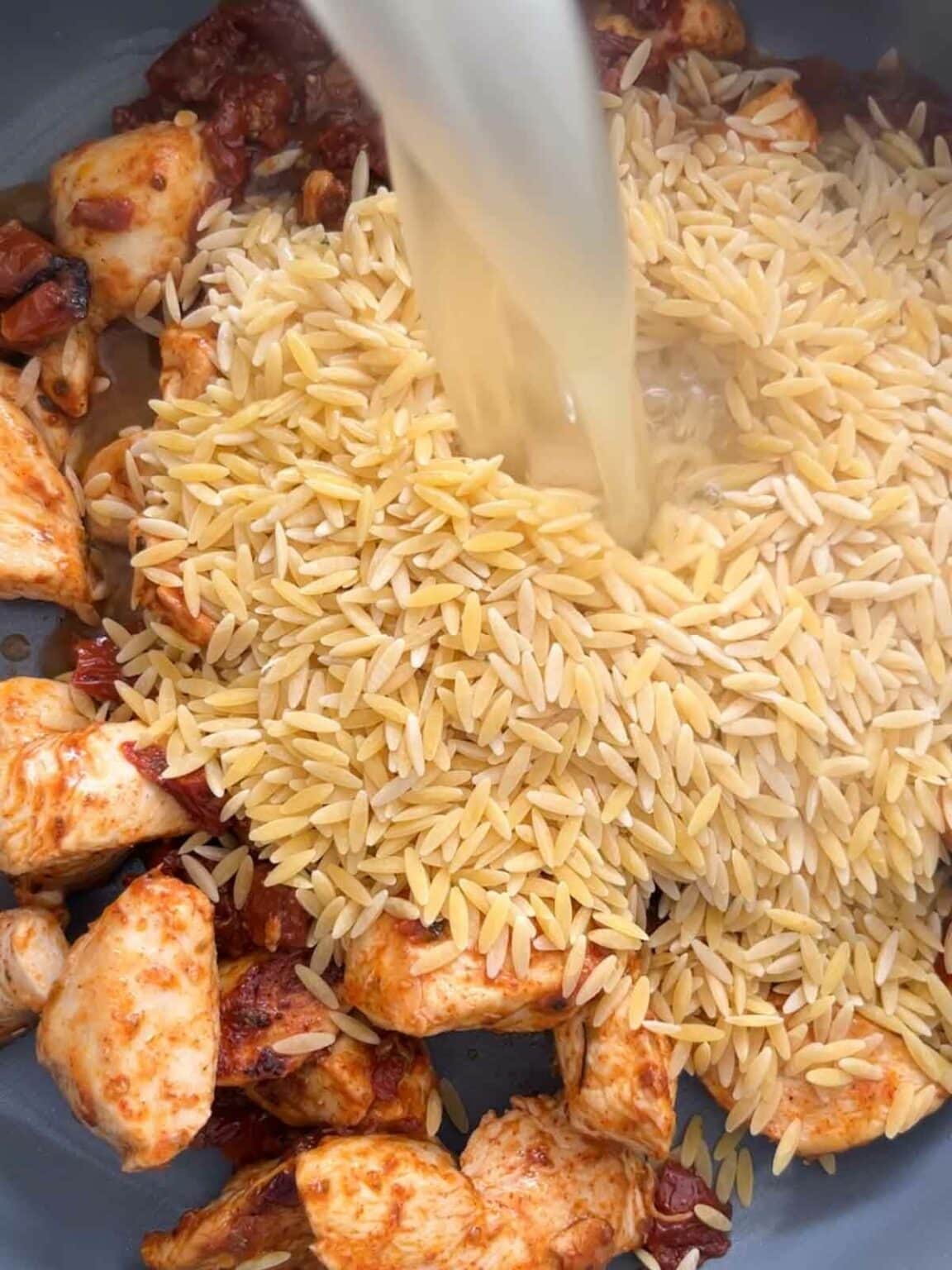 Marry Me Chicken Orzo {One Pot Recipe}