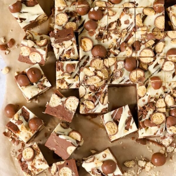 A slab of Malteser fudge cut into squares.