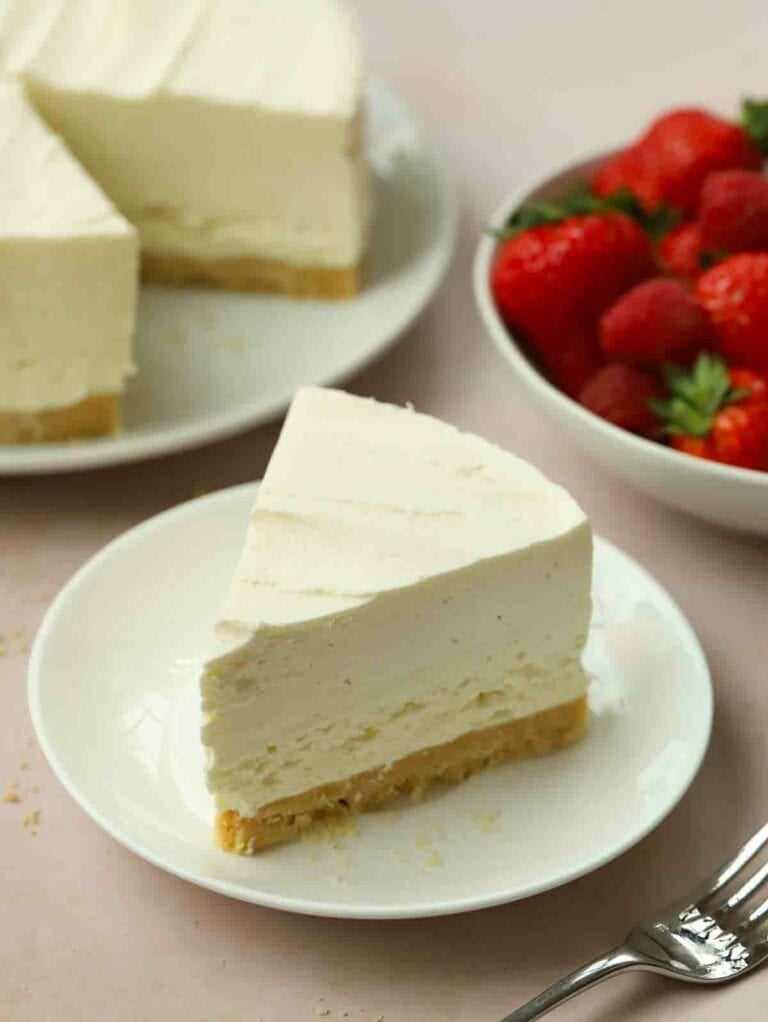 Vanilla Cheesecake {Easy No Bake Recipe}